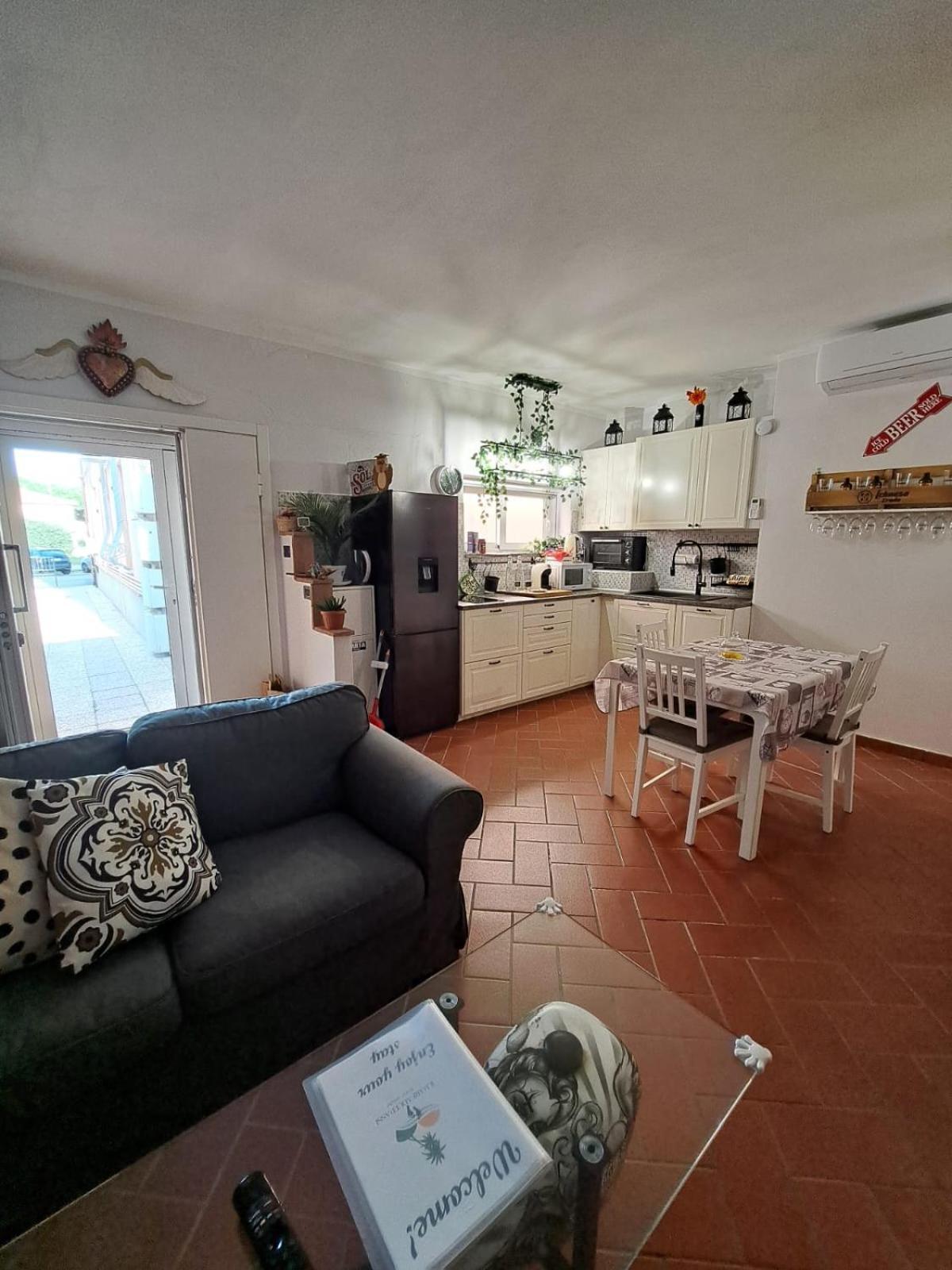 Ilmareaduepassi Guest House Rosignano Solvay Exterior photo
