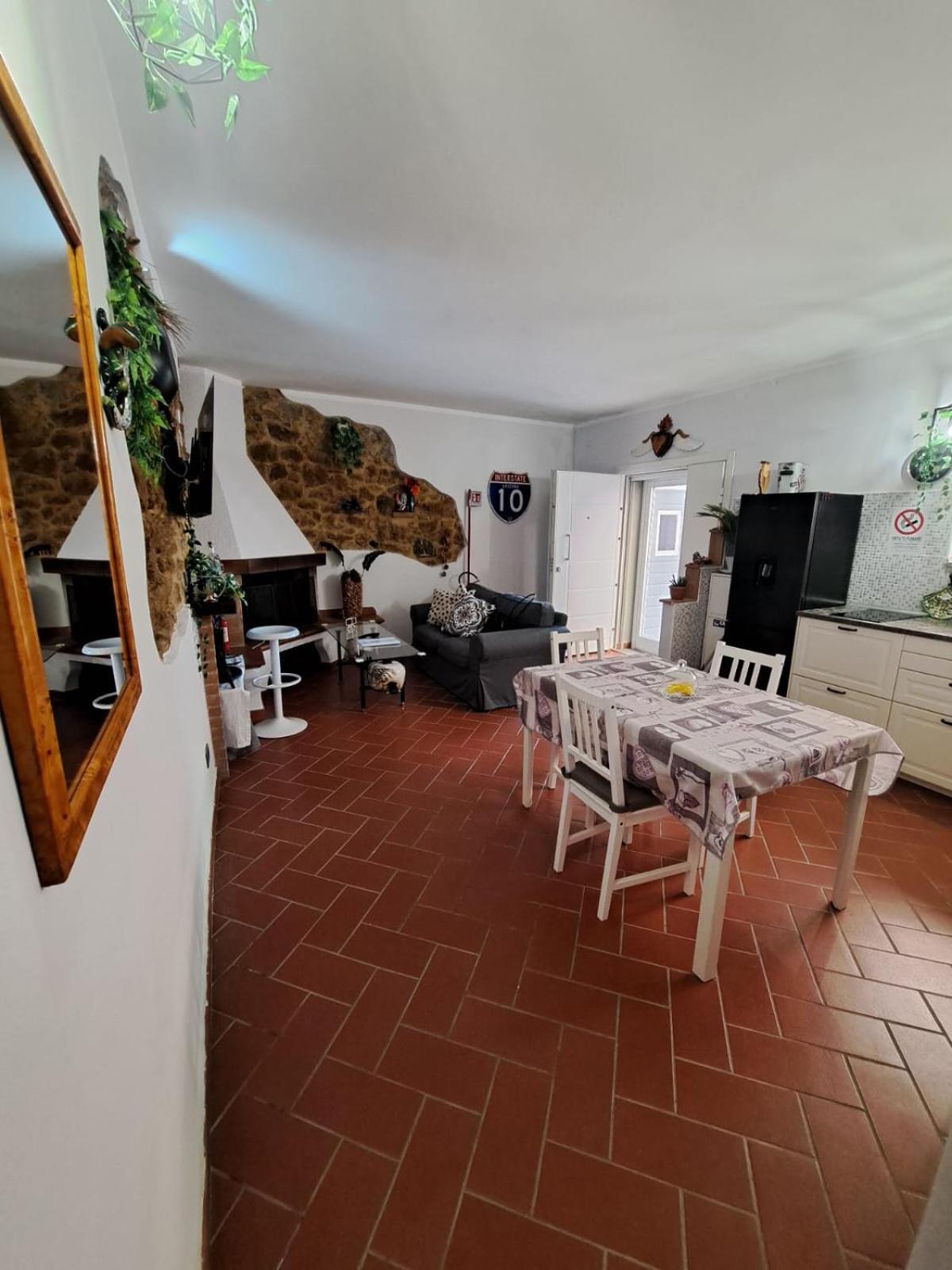 Ilmareaduepassi Guest House Rosignano Solvay Exterior photo